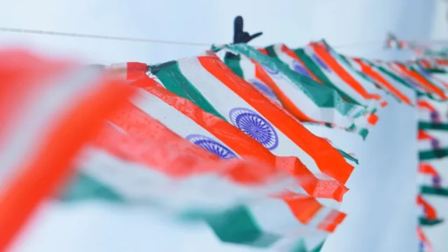 अमेरिकी सीनेट का 100% टैरिफ